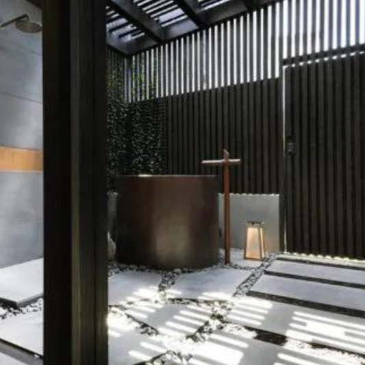 Coppersmith Creations Japanese Style Soaking Copper Bathtub (1 size, Hammered Antique finish) - Brand New Bathrooms