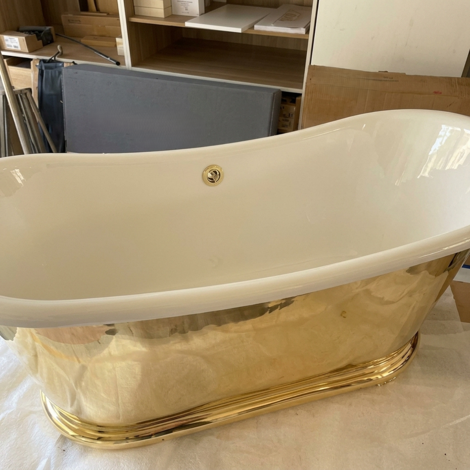 Hurlingham Brass Bulle Double Ended Bathtub (1 size, Brass - White Enamel Interior)