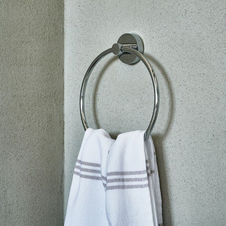 Smedbo Towel Ring Polished Chrome (1 Variant) - Brand New Bathrooms
