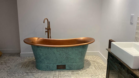 Coppersmith Creations Straight Base Copper Bathtub (1 size, Blue-Green Patina Exterior) - Brand New Bathrooms