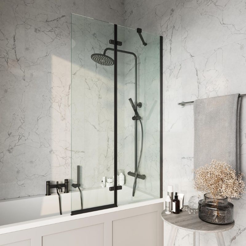 Scudo Black Square 6mm Pivot Glass Bath Screen Including Fixed Panel (H1500 x W890mm) - Brand New Bathrooms