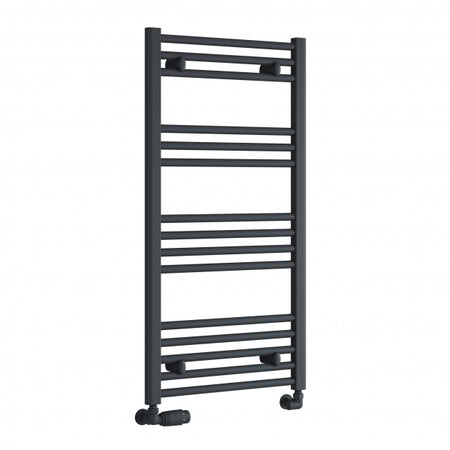 Reina Capo Traditional Radiator ( 15 sizes, 4 colours, 2 style) - Brand New Bathrooms